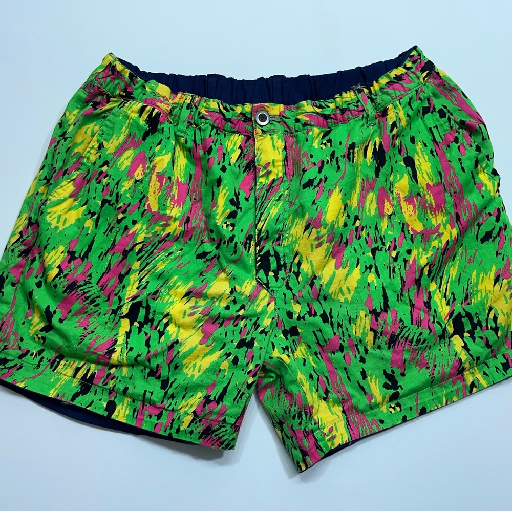 Chubbies Shorts Mens Large Reversible 5” Inseam Zip Fly Blue/Green Pink Yellow